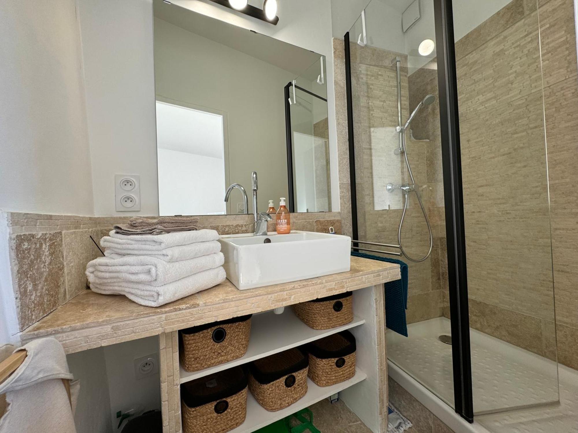 Apartamento Liege, Vue Au Village De Les Mimosas *